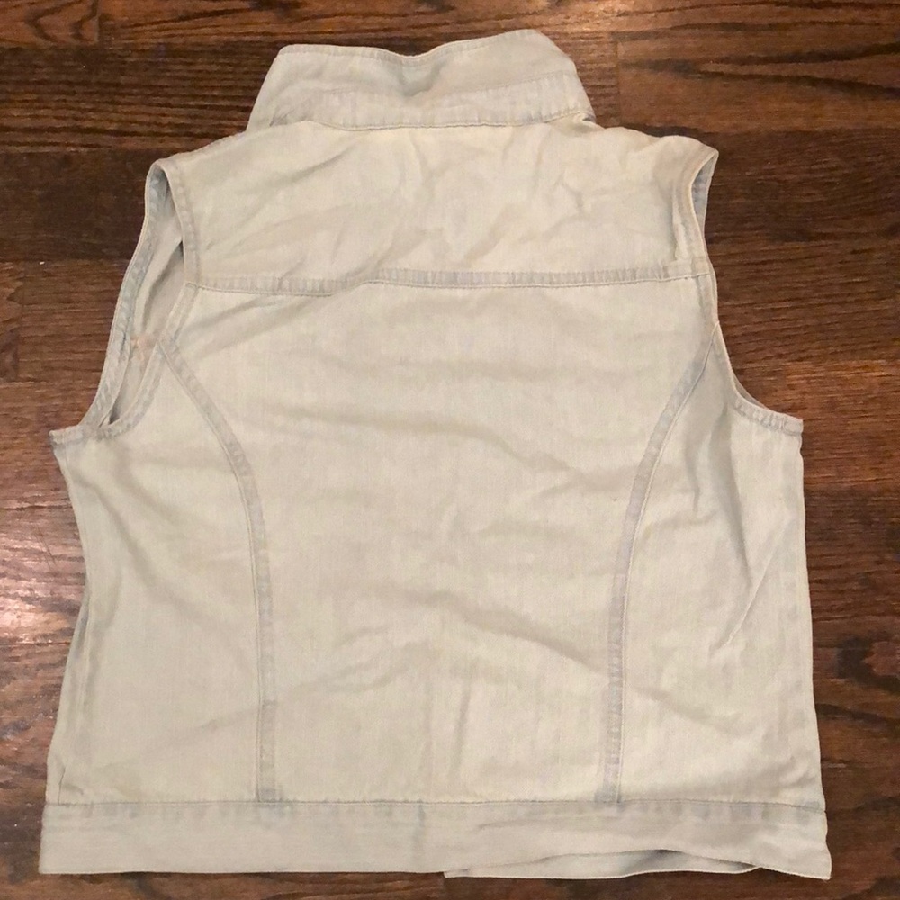 Jean Vest - Picture 4 of 4